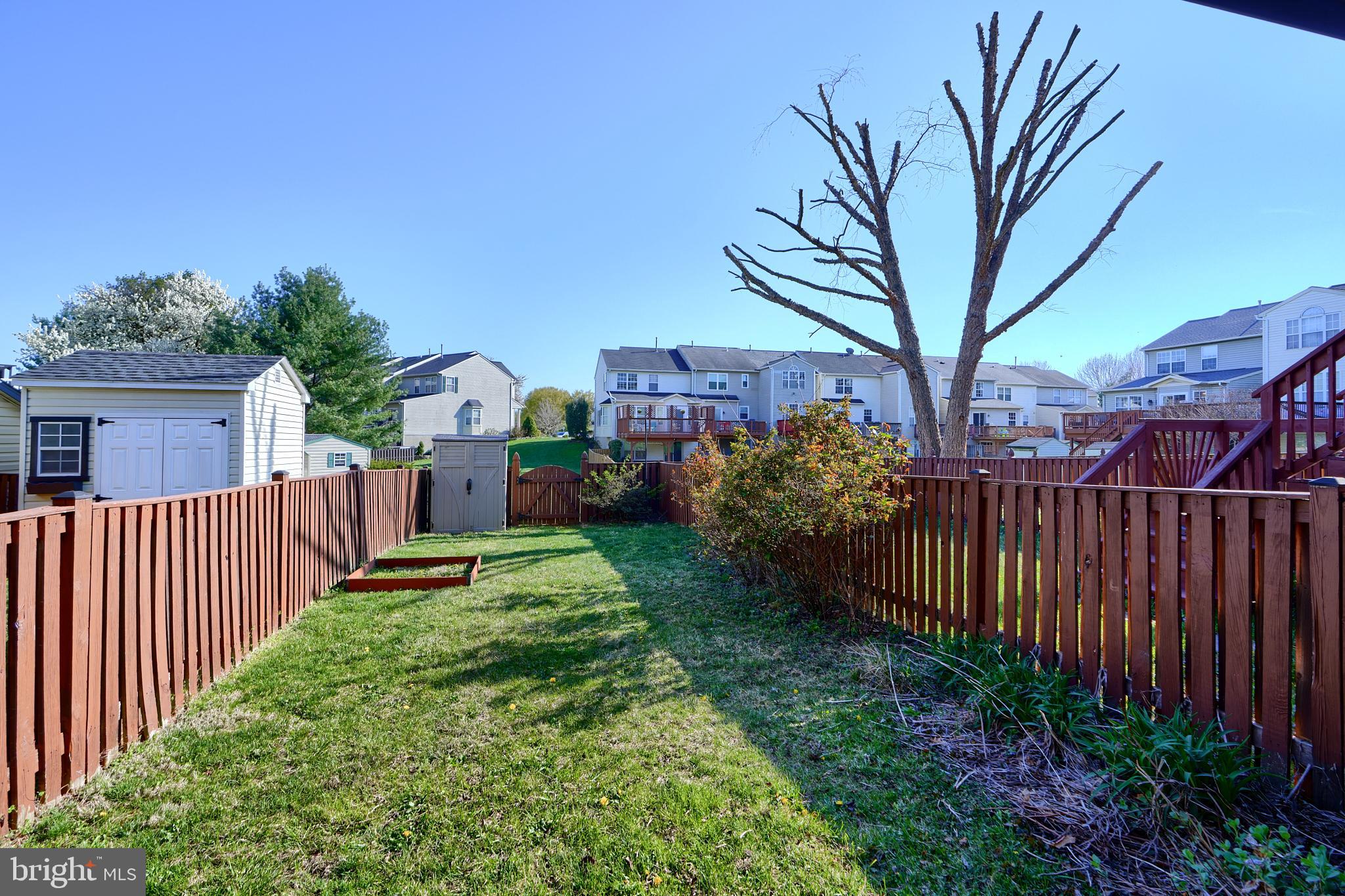 HICKORY OVERLOOK - Residential Lease