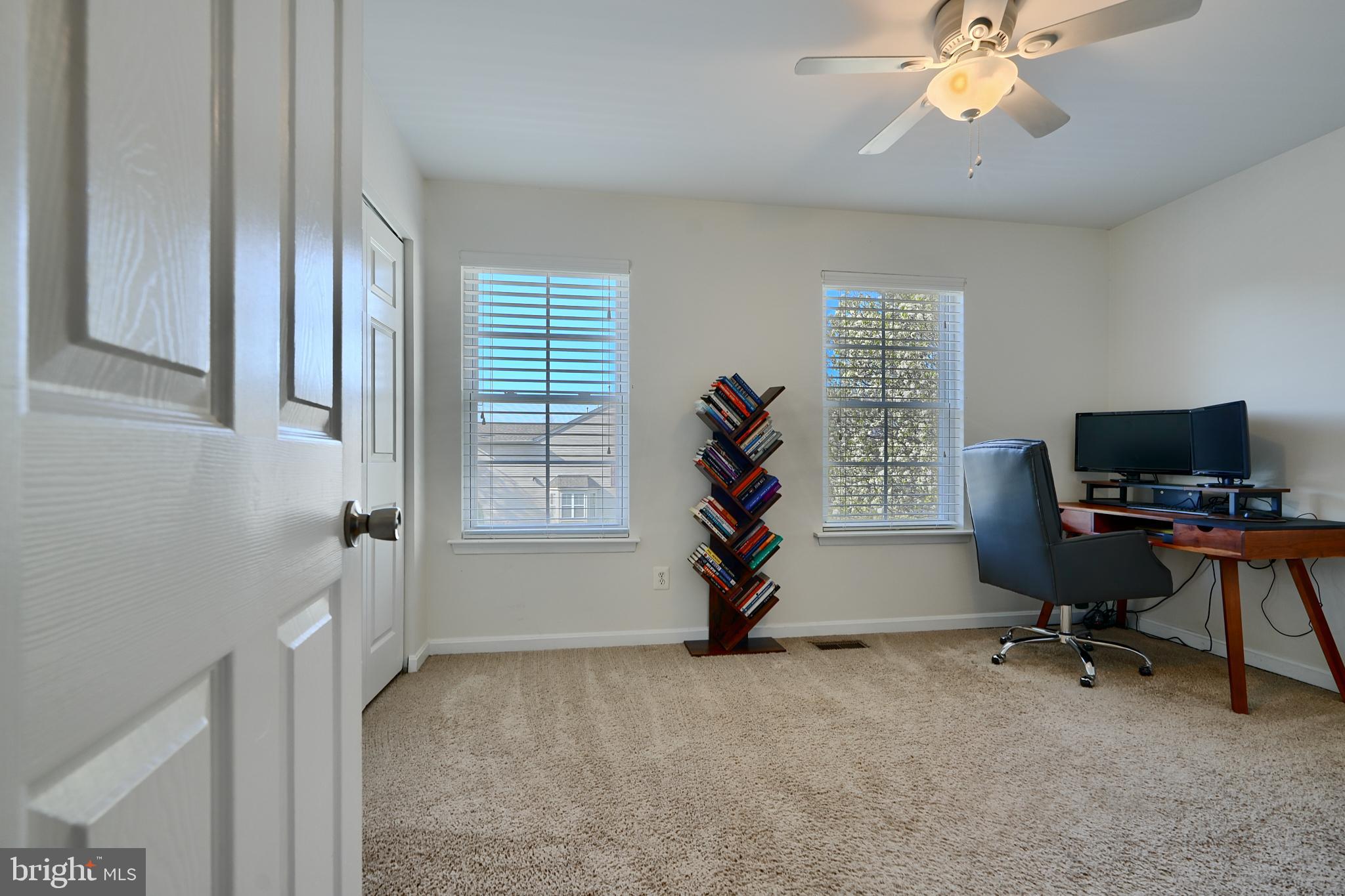 HICKORY OVERLOOK - Residential Lease