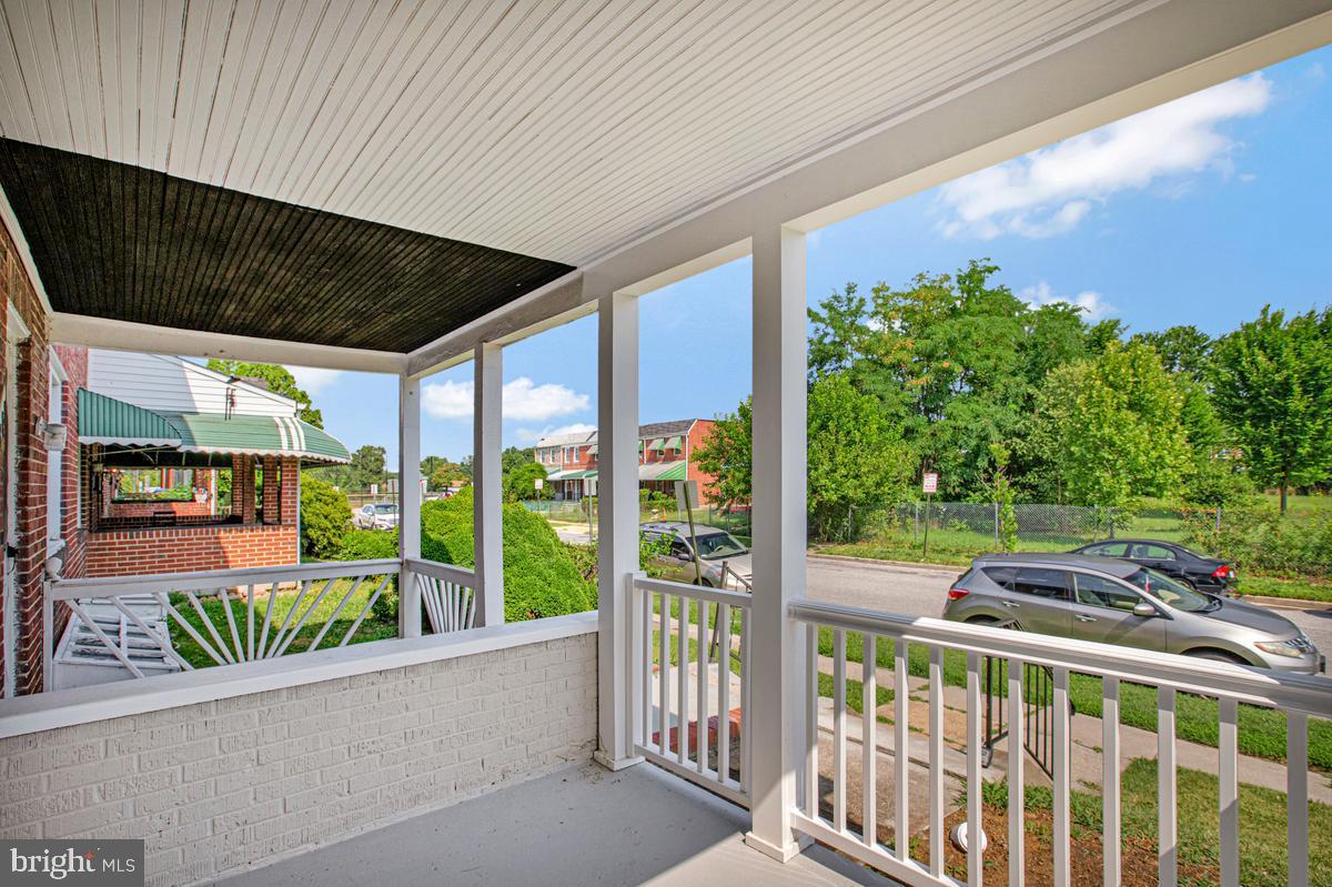 2309 RIGGS AVENUE