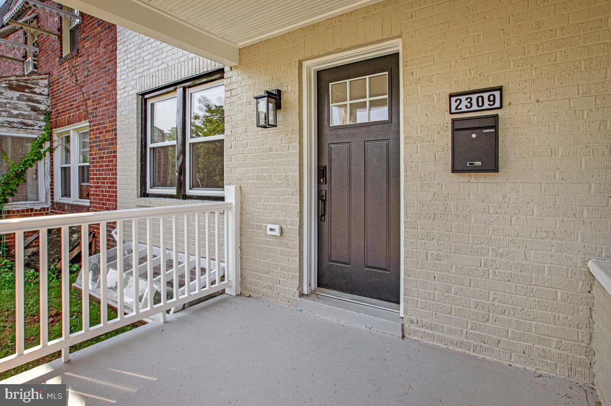 2309 RIGGS AVENUE