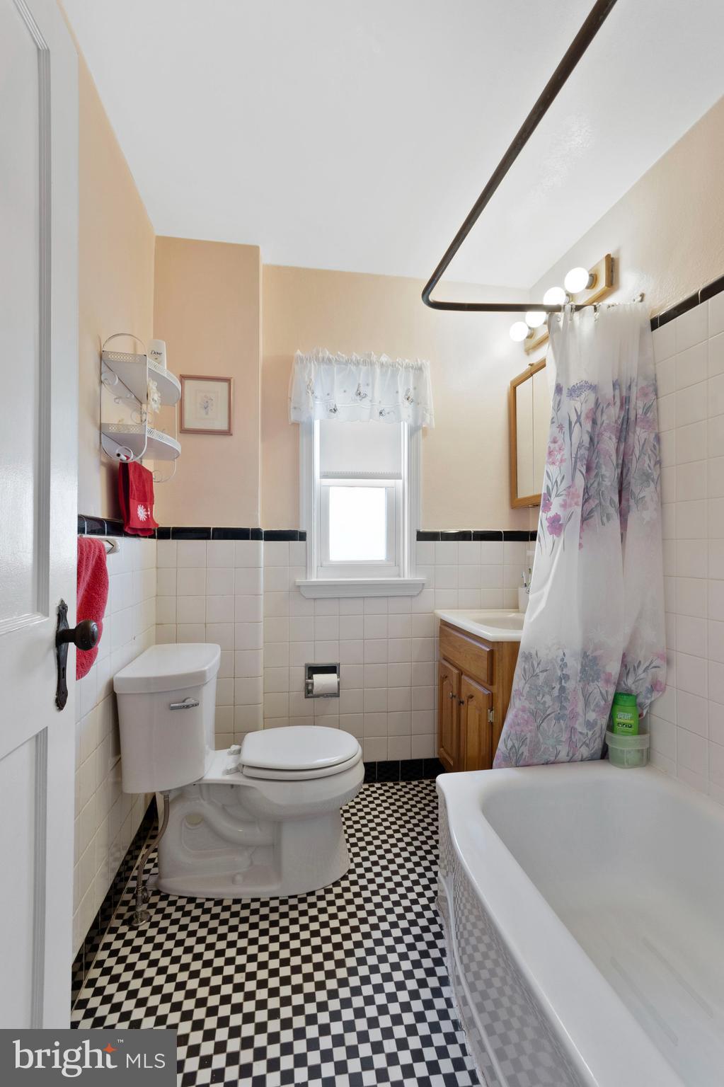 DREXEL PARK GARDEN - Residential