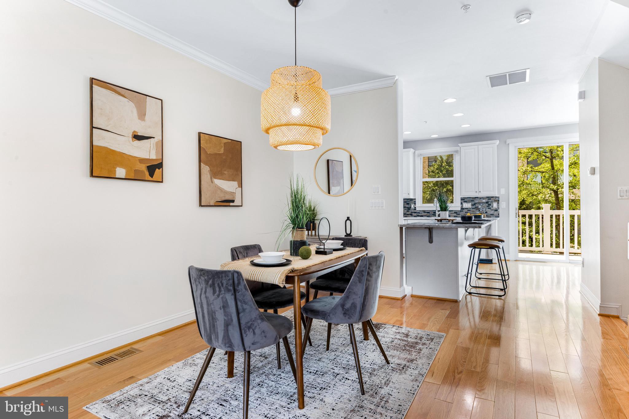 THE TOWERS - Residential