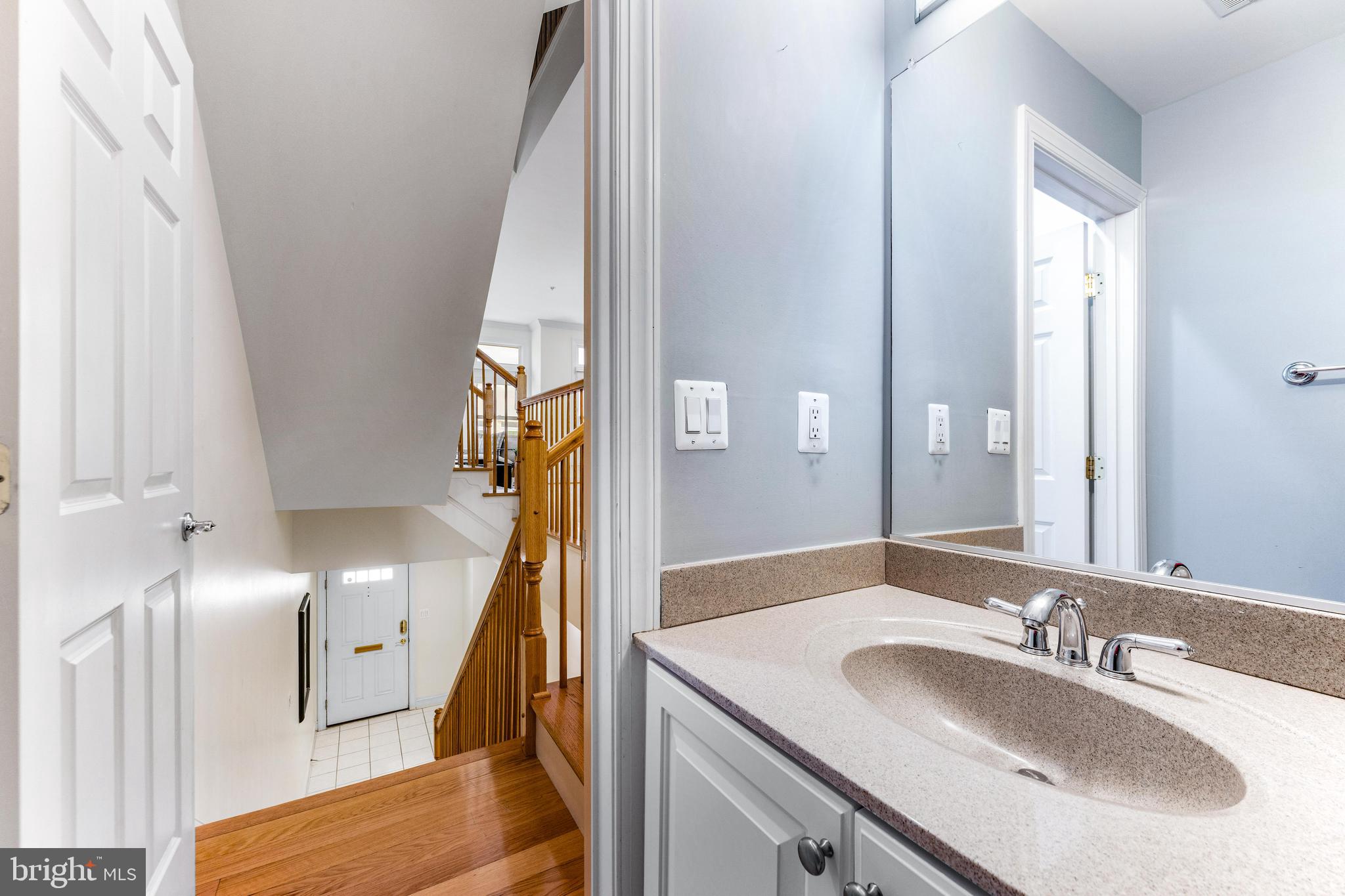 THE TOWERS - Residential