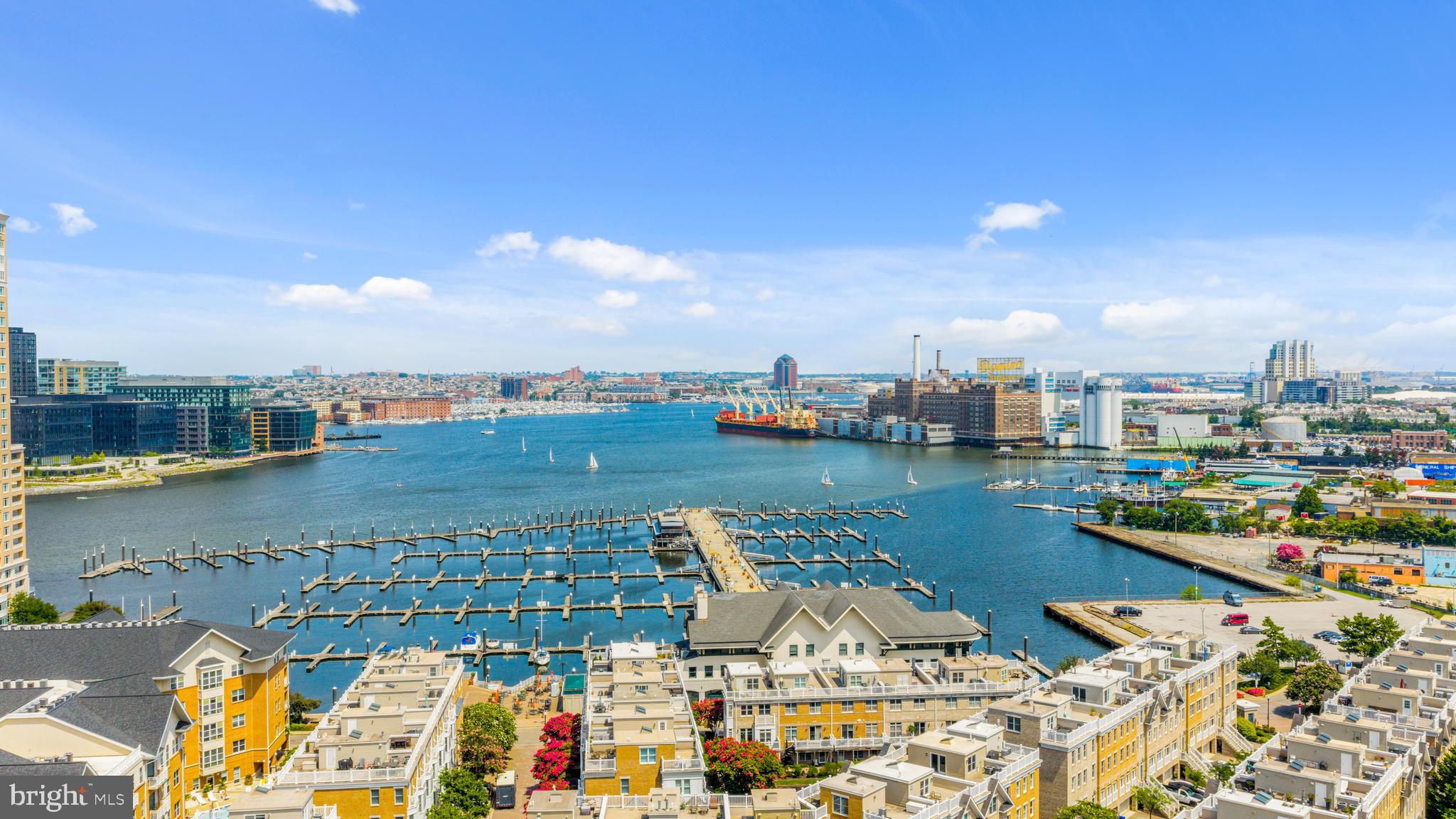 THE TOWERS - Residential