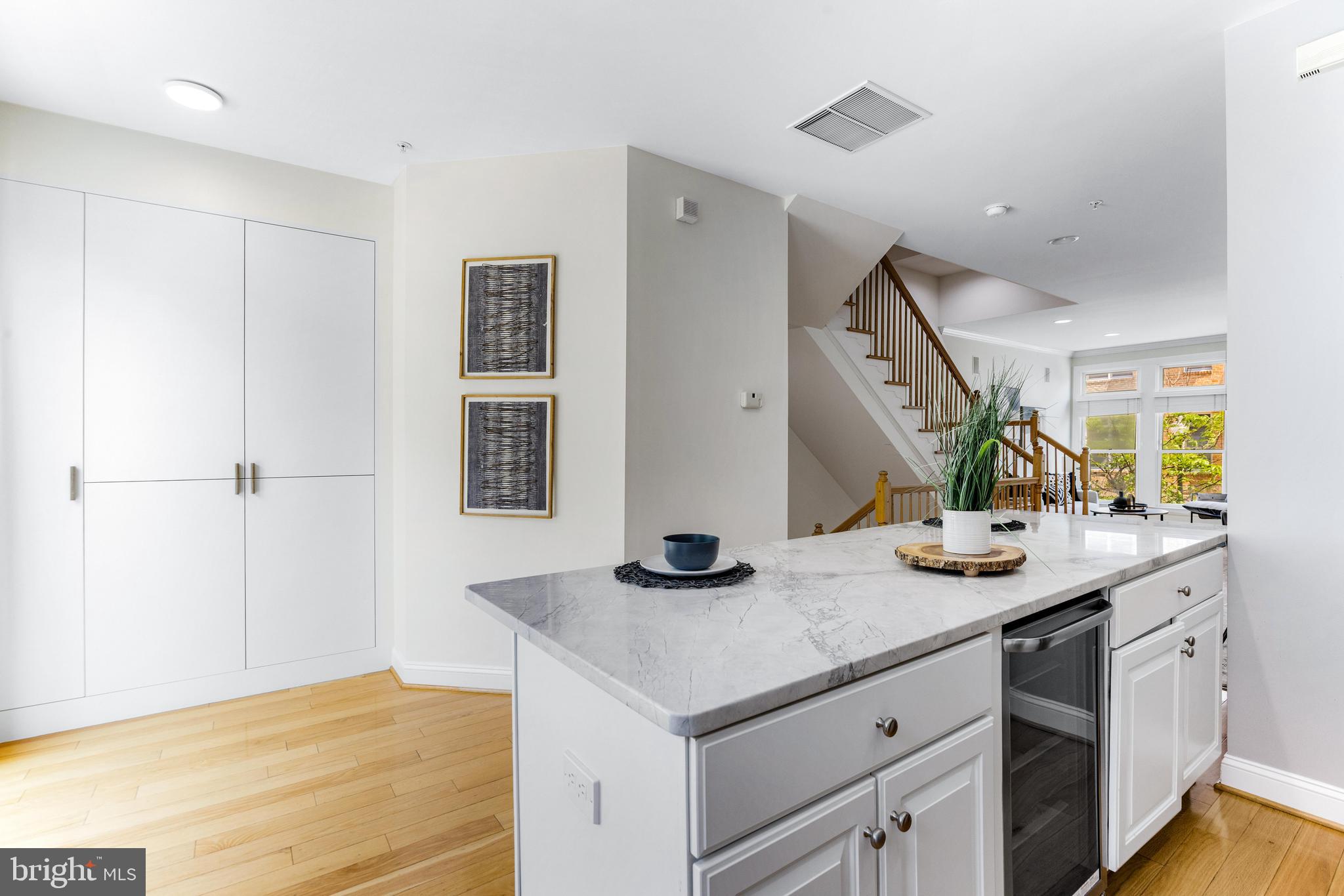 THE TOWERS - Residential