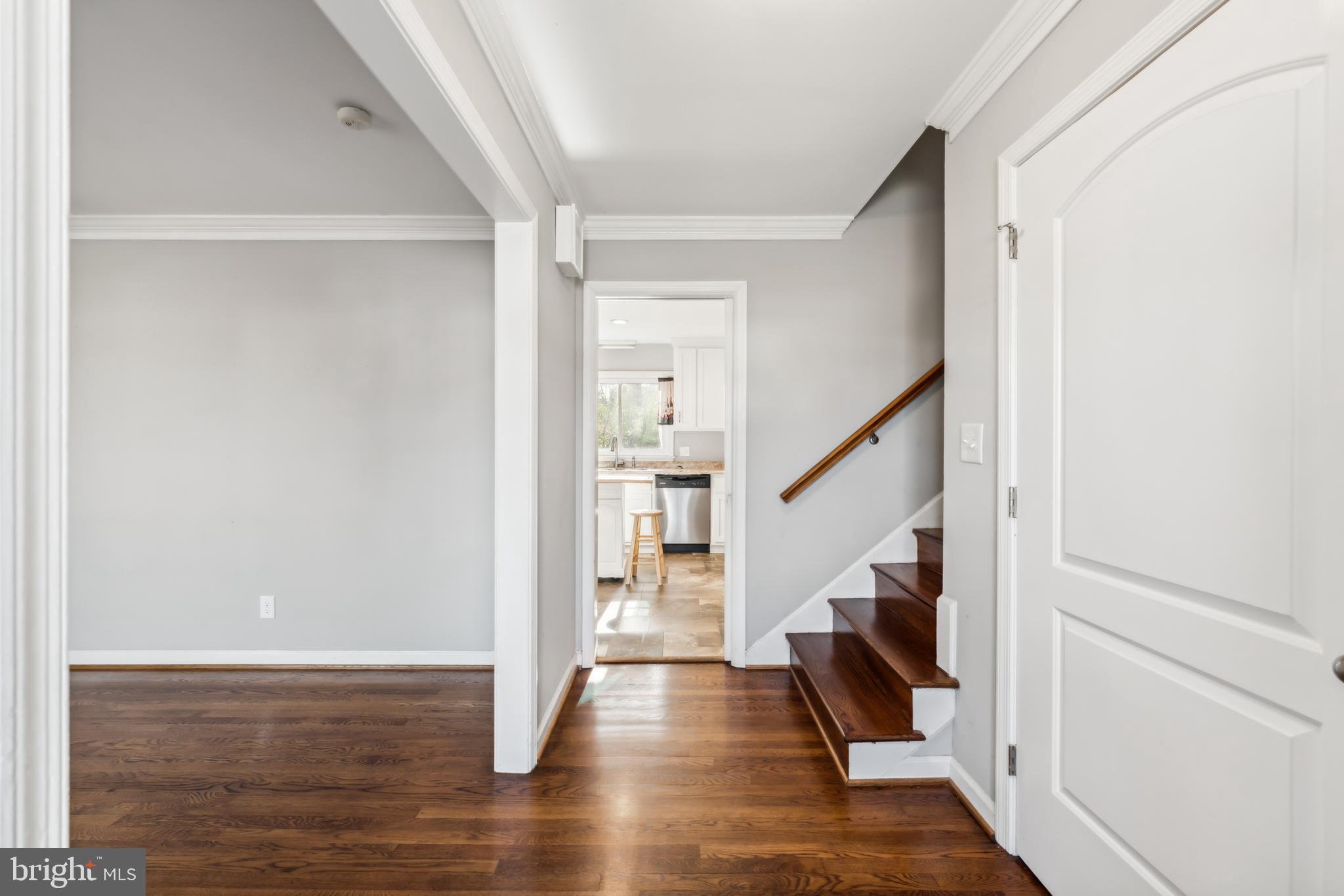 WALNUT HILL - Residential