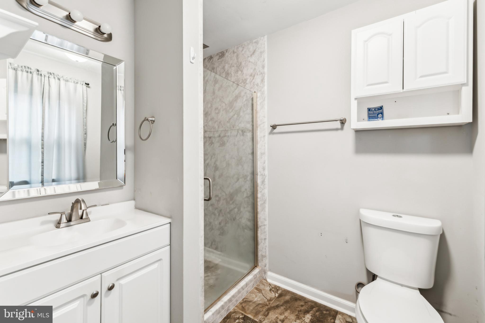 WALNUT HILL - Residential