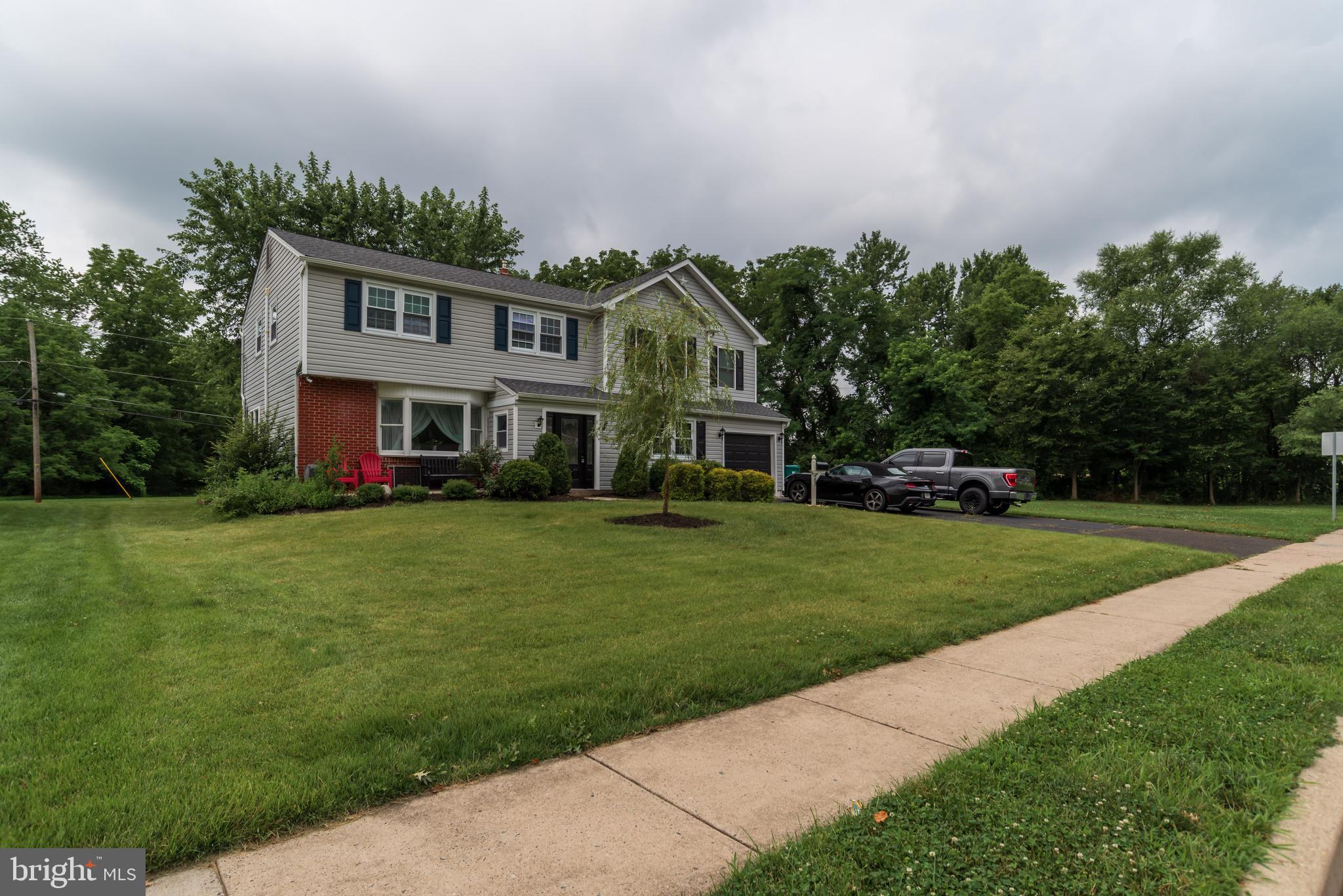 403 ALDEN AVE.