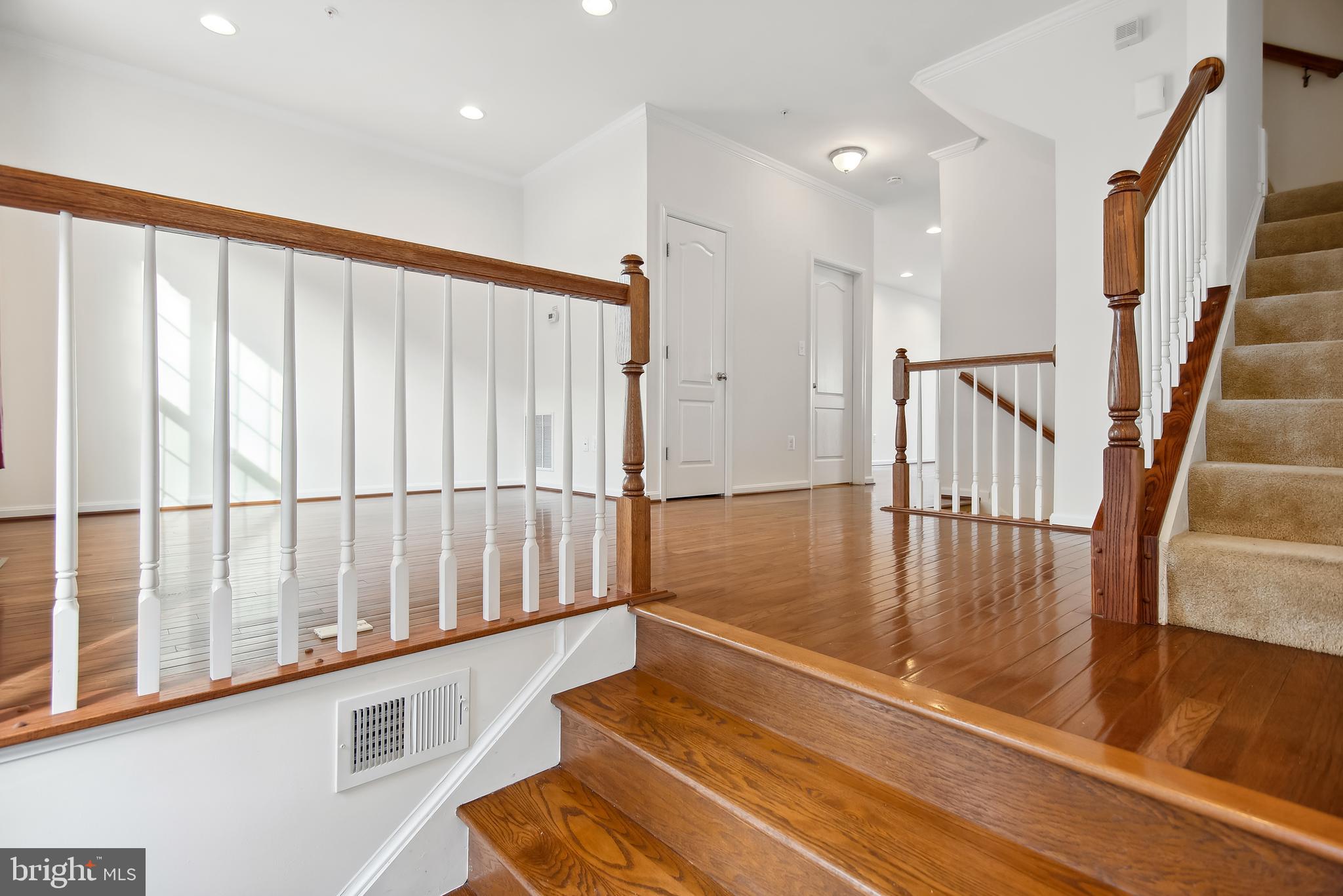 POINTE AT ARUNDEL PRESERVES - Residential Lease