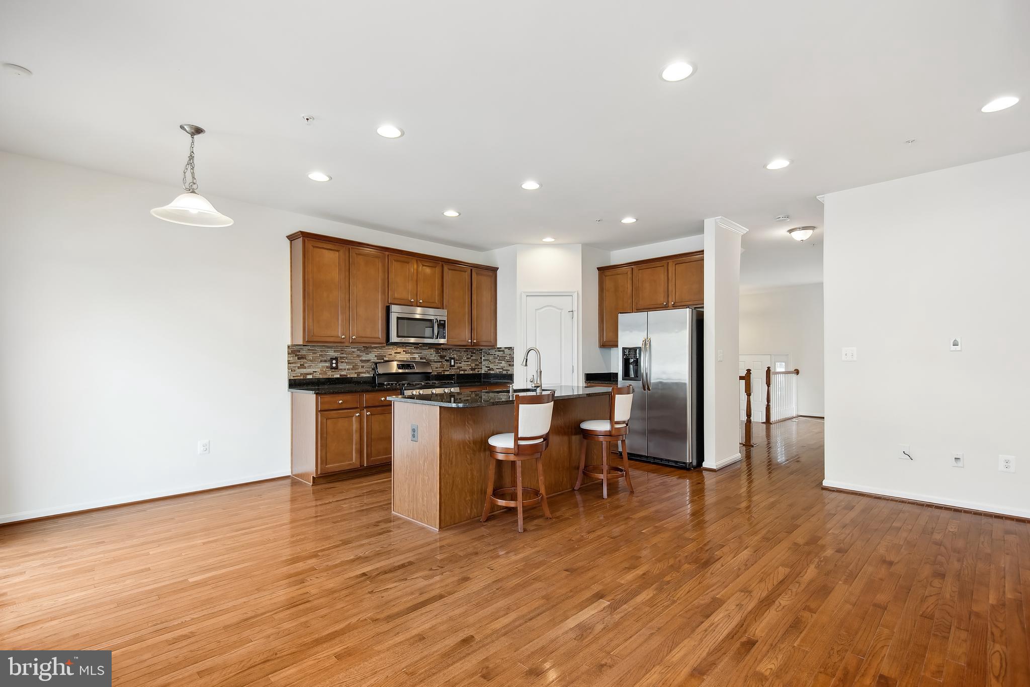 POINTE AT ARUNDEL PRESERVES - Residential Lease