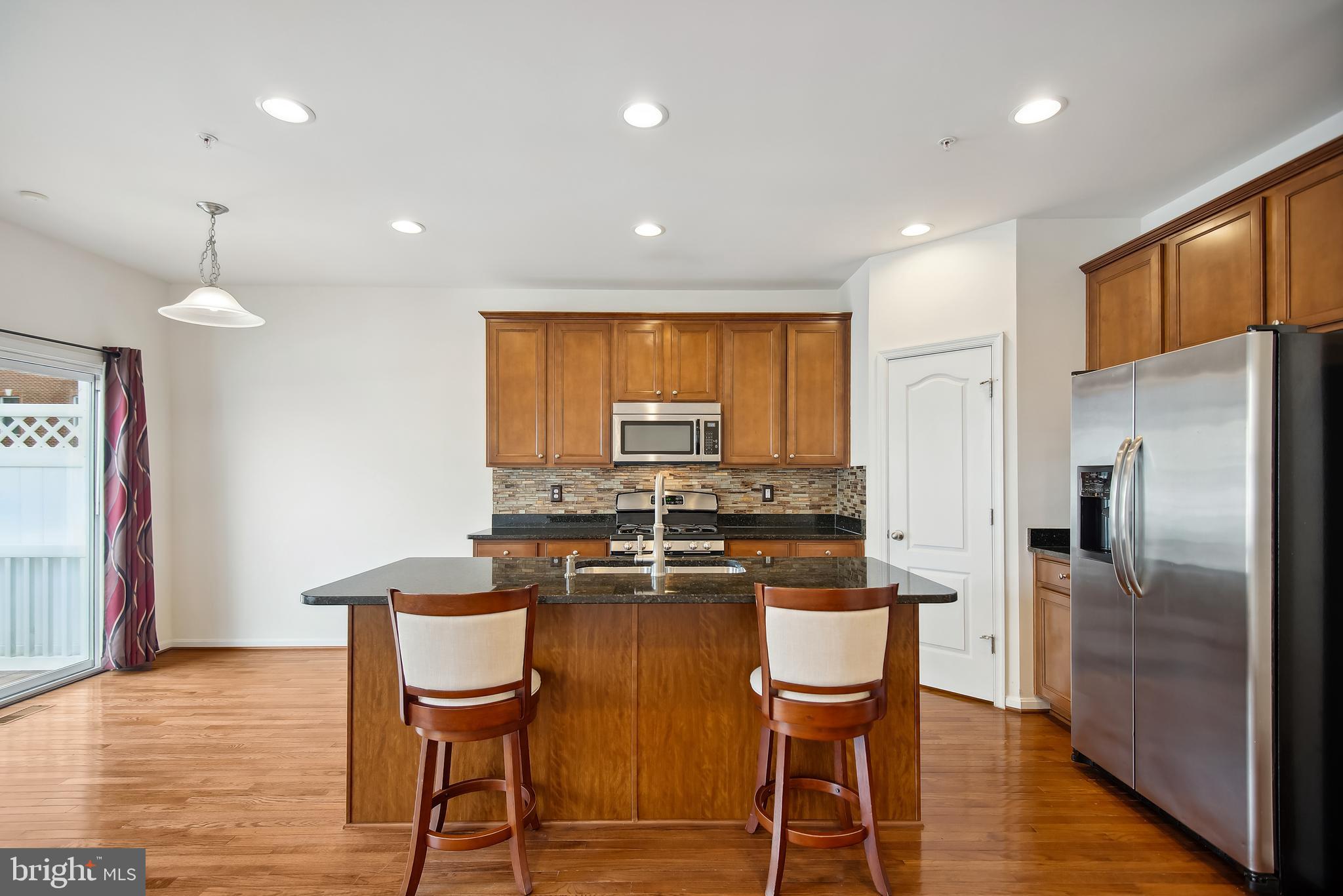 POINTE AT ARUNDEL PRESERVES - Residential Lease