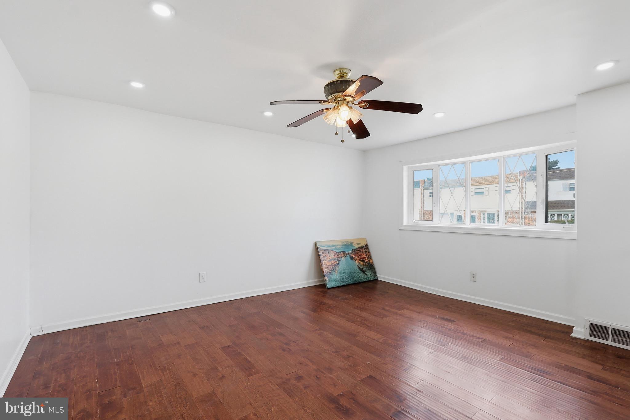 PARKWOOD - Residential