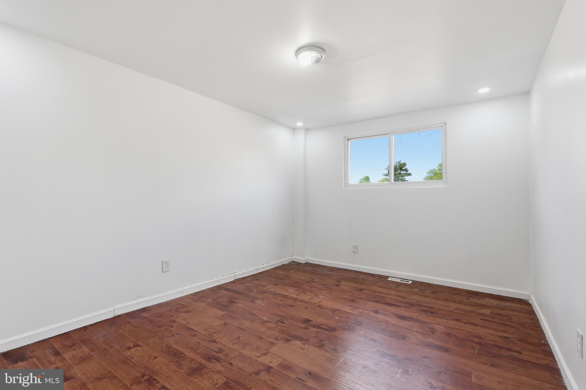 PARKWOOD - Residential