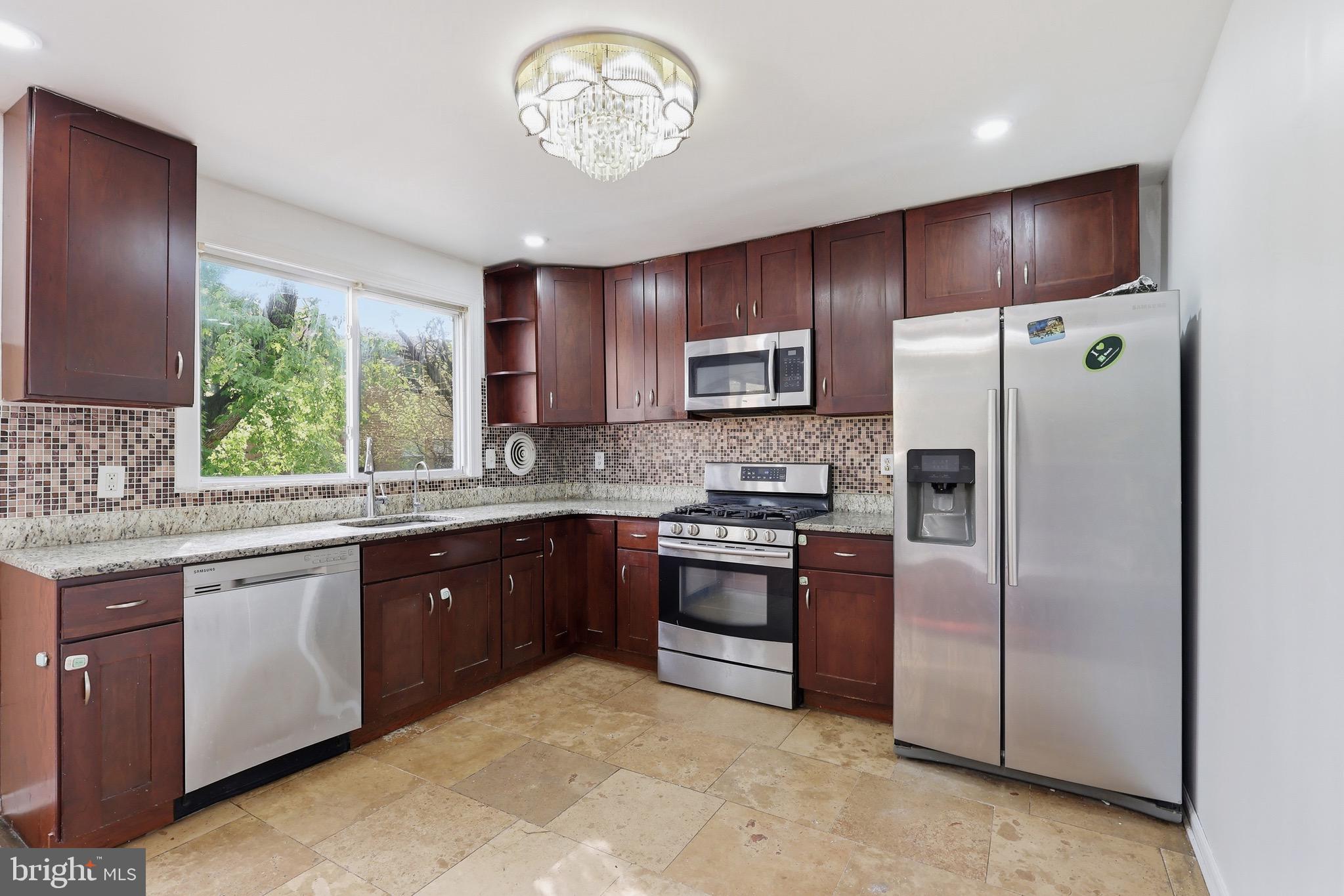 PARKWOOD - Residential