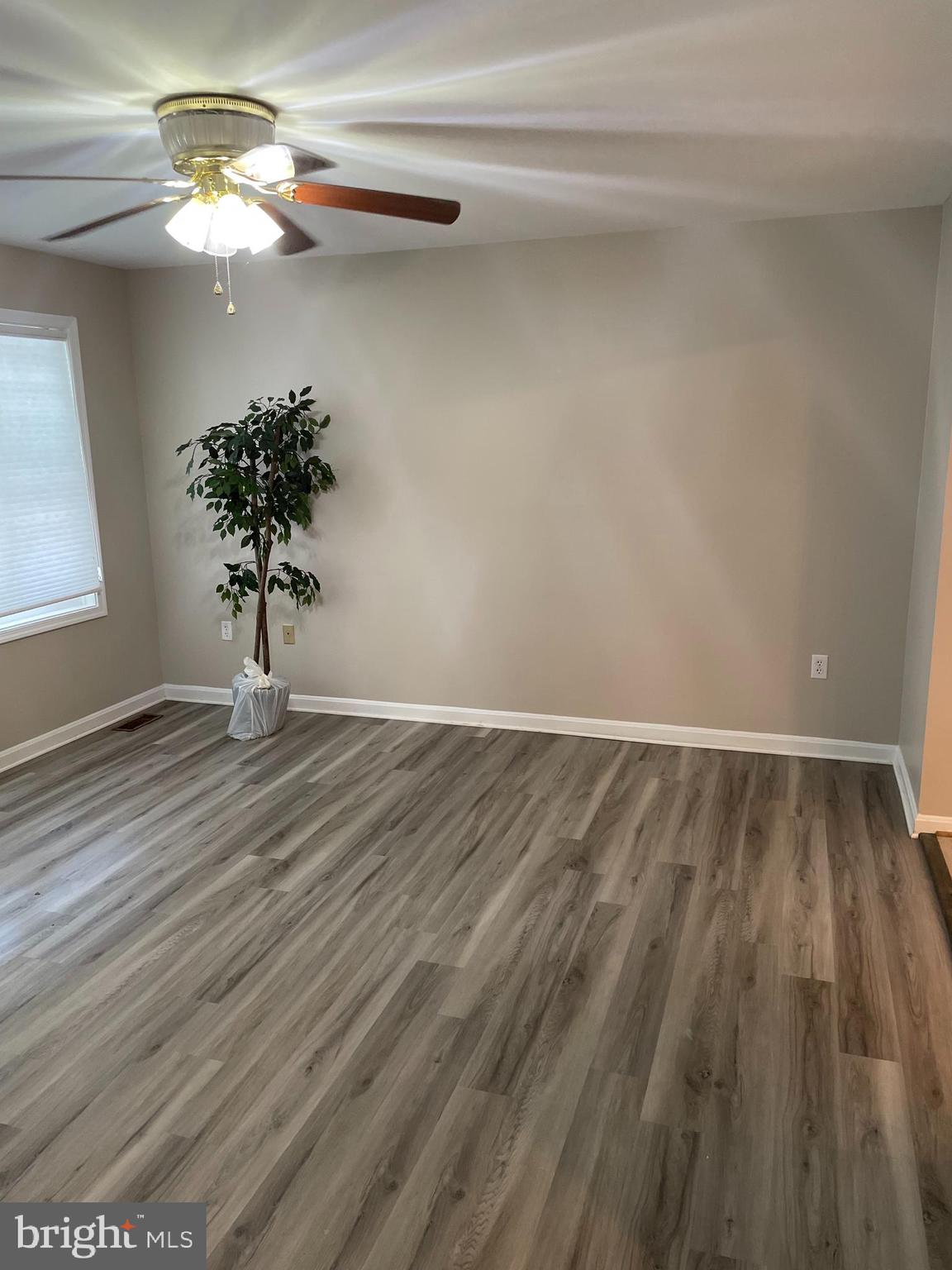 WHITE SANDS - Residential