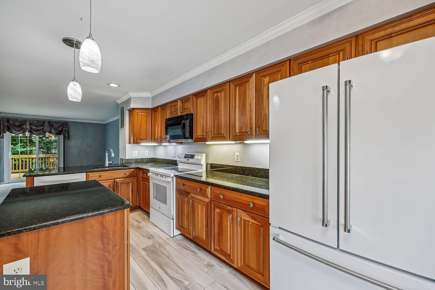 NORTH SHORE - Residential