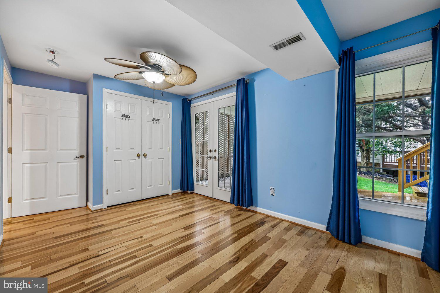 NORTH SHORE - Residential