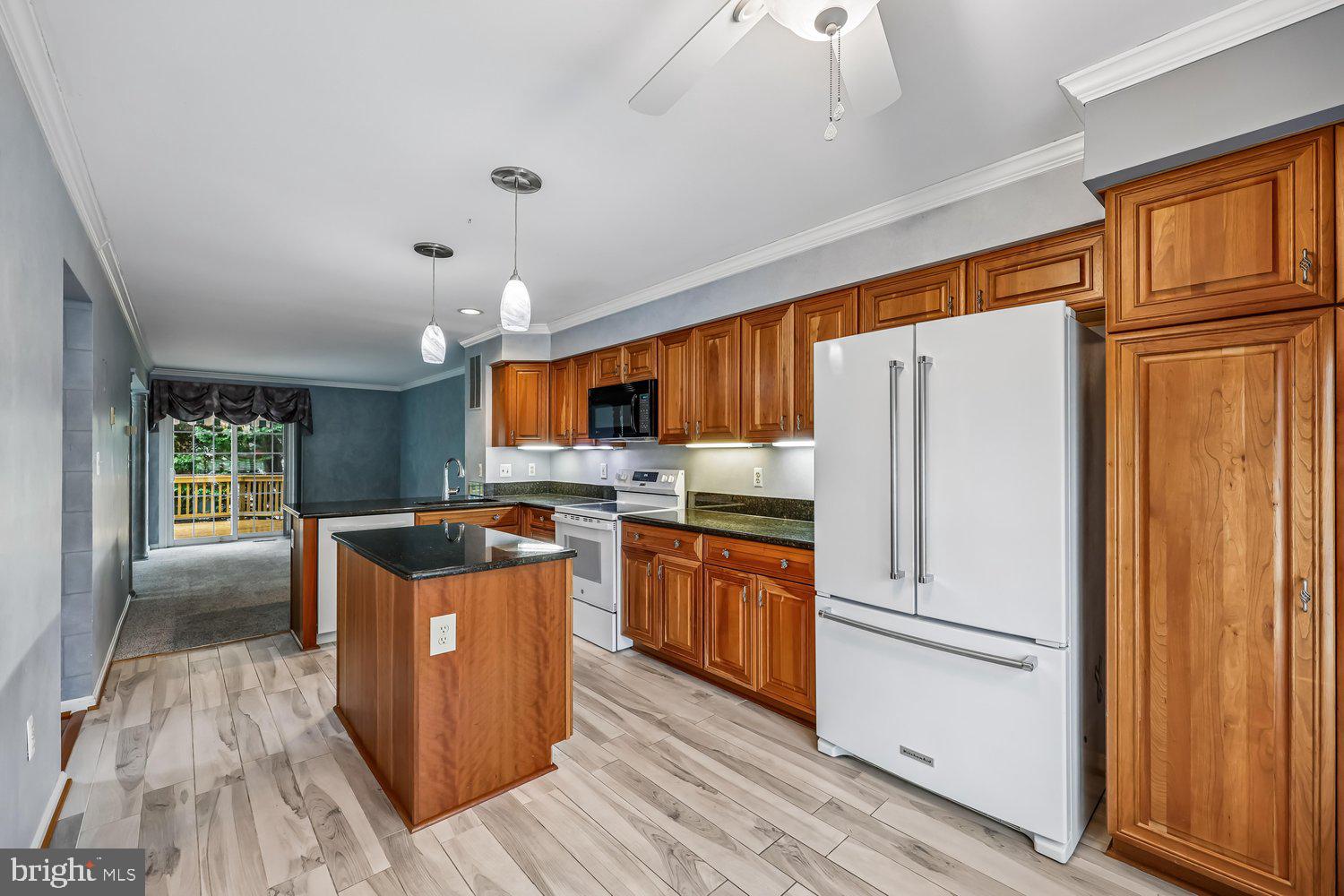 NORTH SHORE - Residential