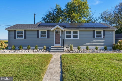 Photo of 170 Jefferson Road, PENNSVILLE, NJ 08070 (MLS # NJSA2020522)