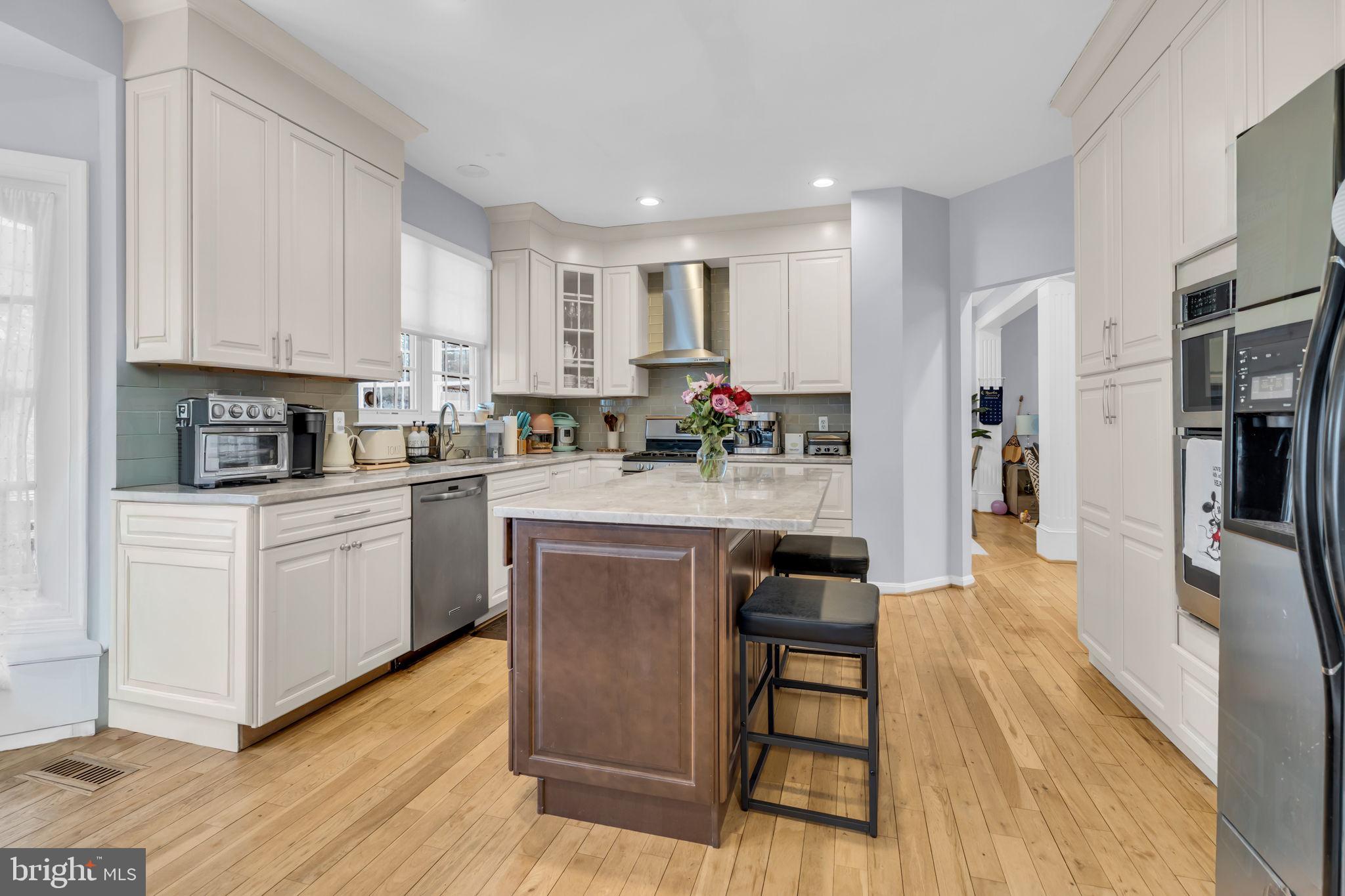 SOUTH RIDING - Residential