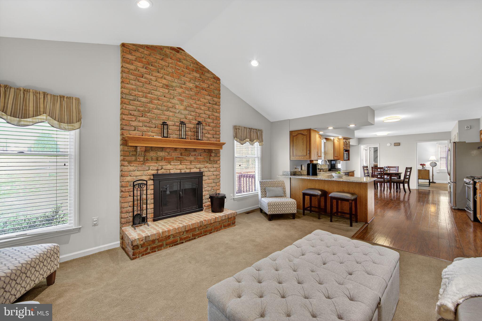 DOUGLAS MEADOWS - Residential