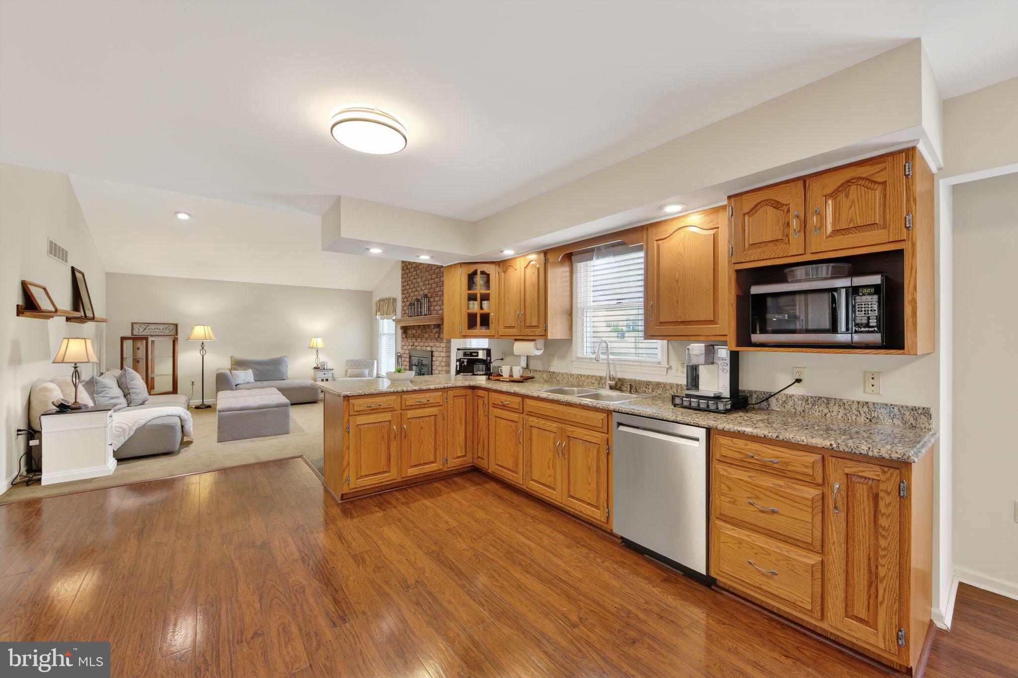 DOUGLAS MEADOWS - Residential