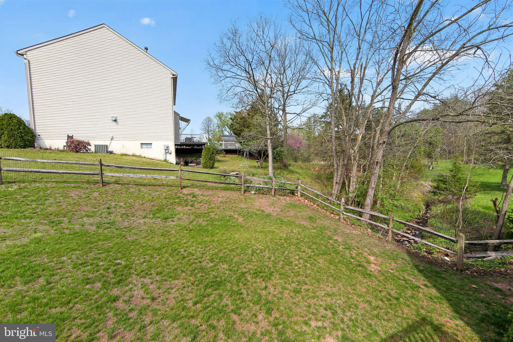 DOUGLAS MEADOWS - Residential