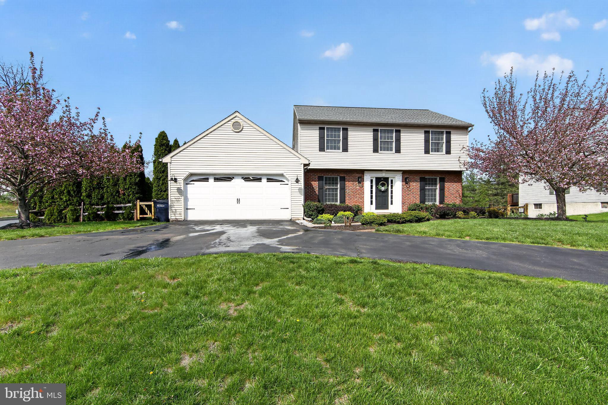 DOUGLAS MEADOWS - Residential