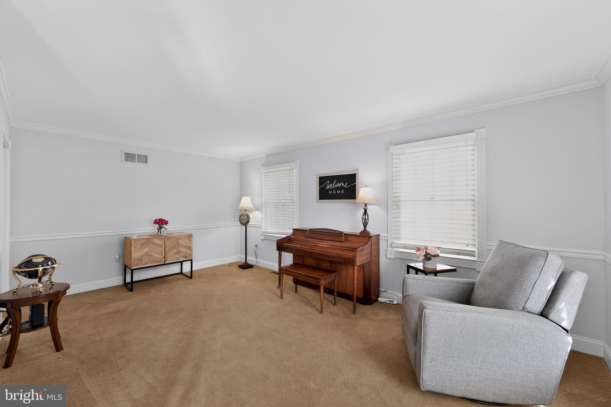 DOUGLAS MEADOWS - Residential