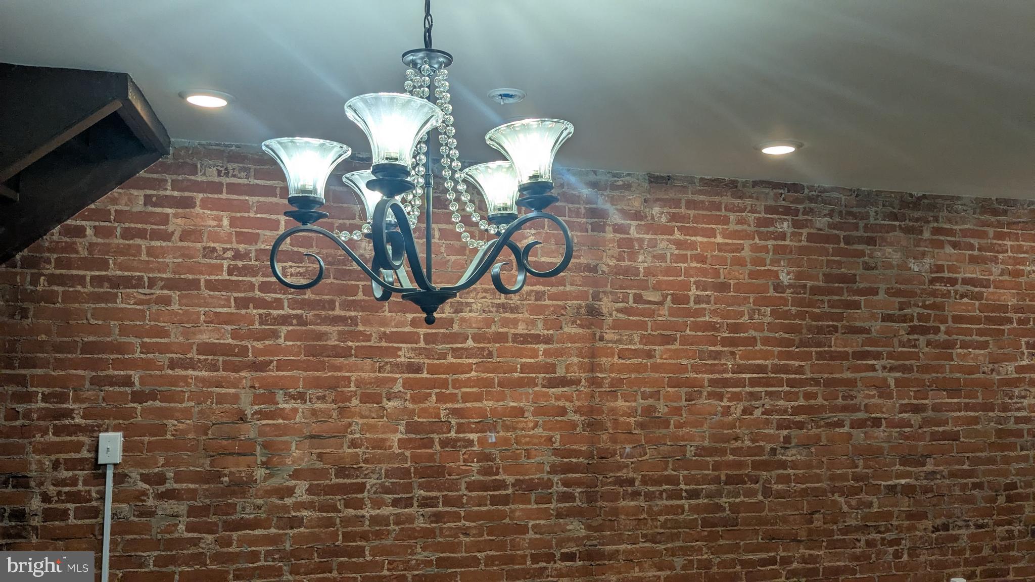 PHILADELPHIA (WEST) - Residential