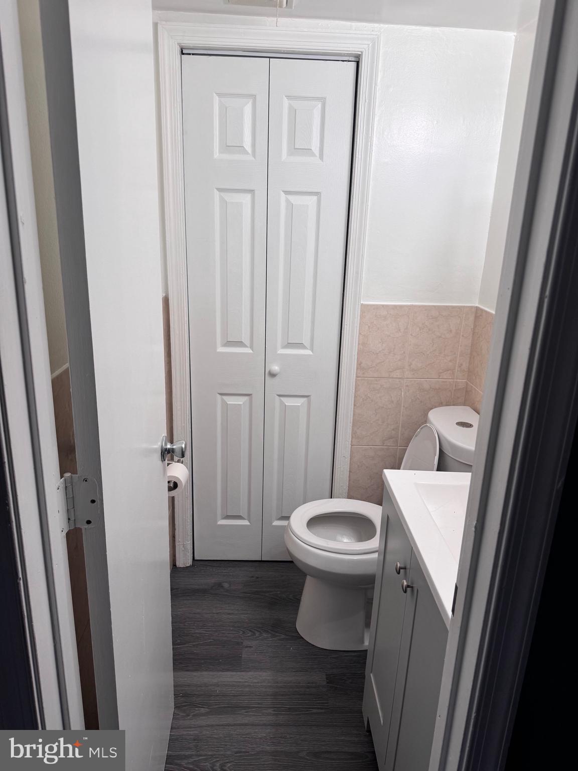 OLD TOWNE VILLAGE - Residential Lease