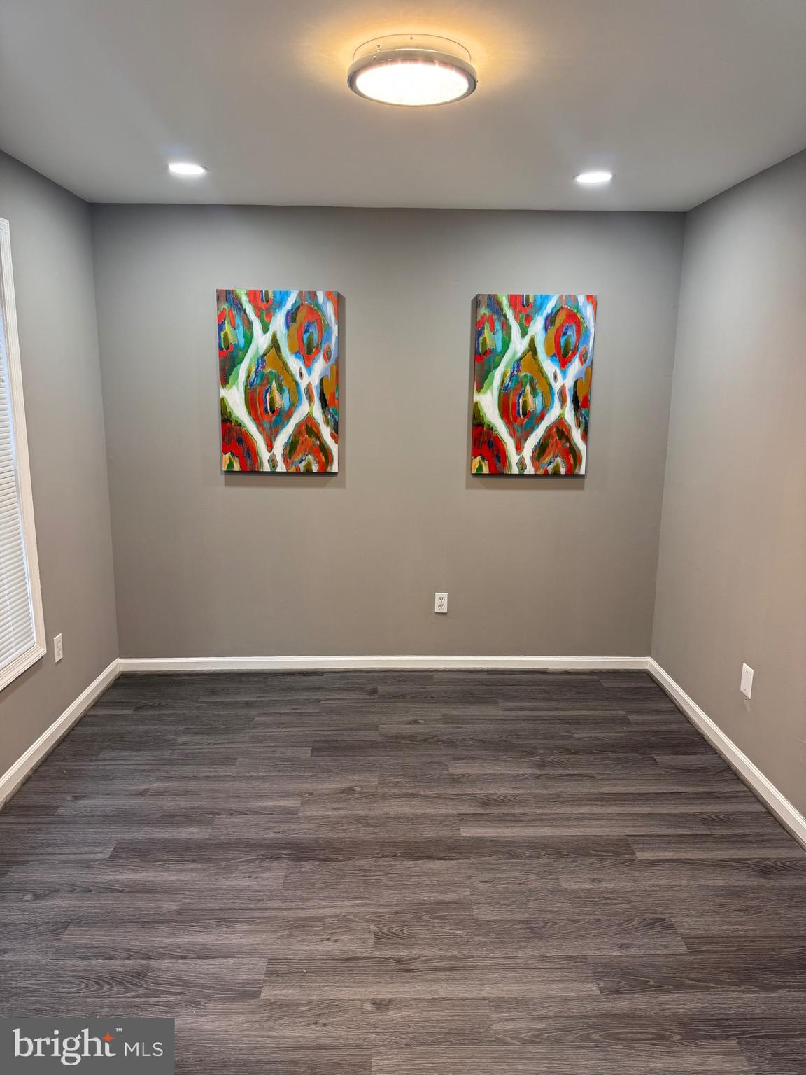 OLD TOWNE VILLAGE - Residential Lease