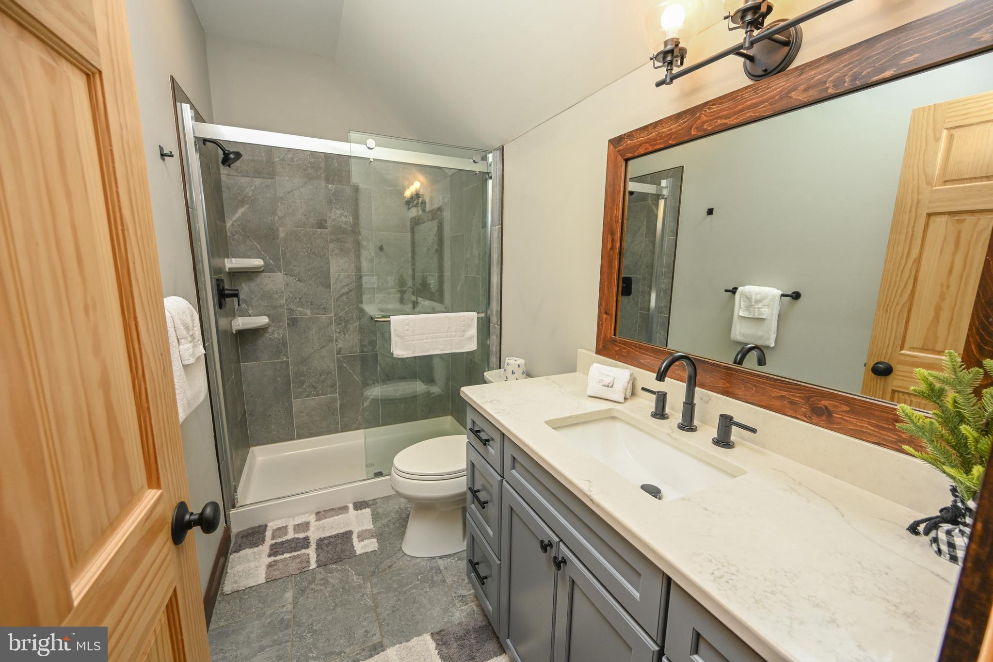 LODESTONE SUB - Residential