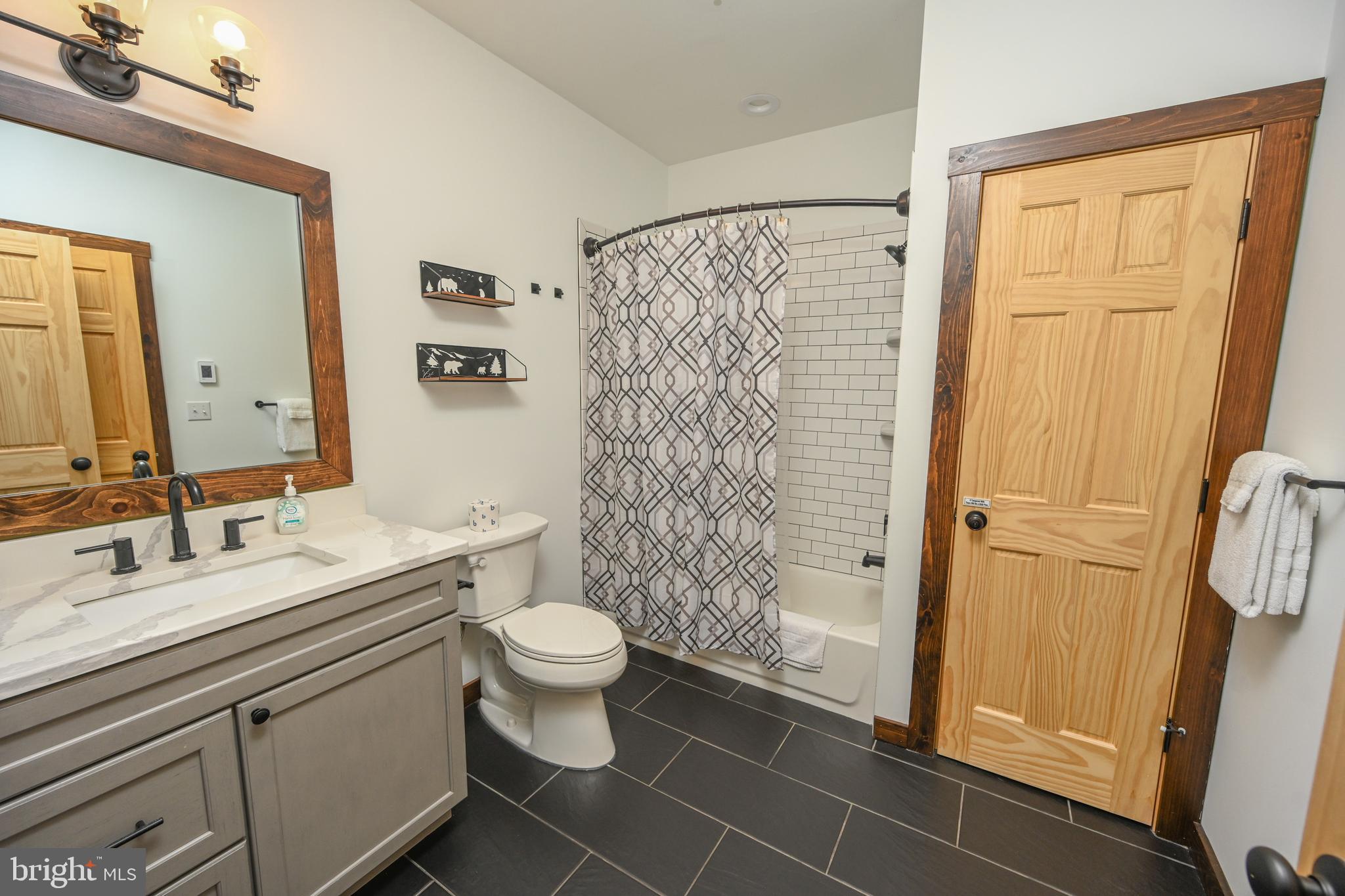 LODESTONE SUB - Residential