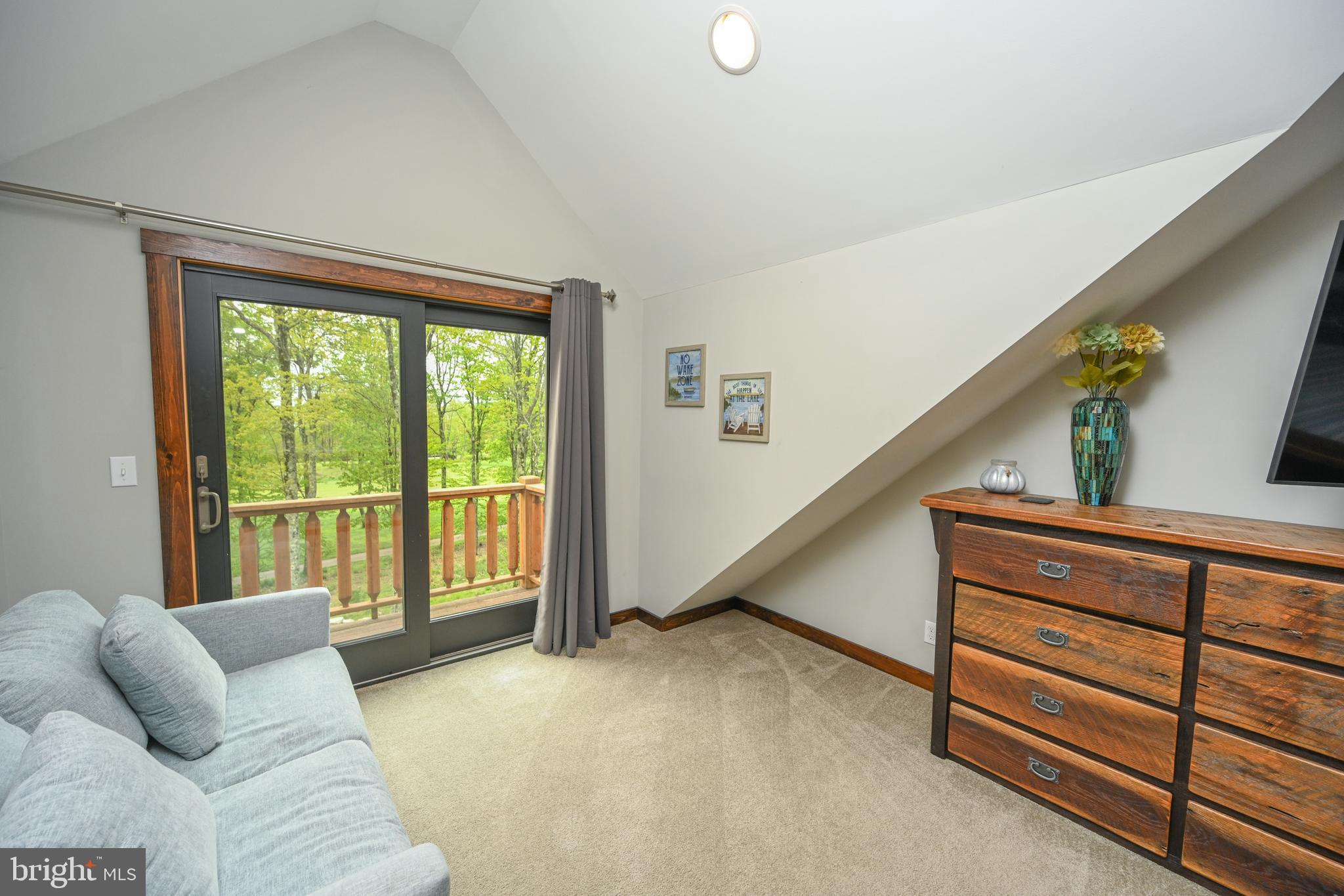 LODESTONE SUB - Residential