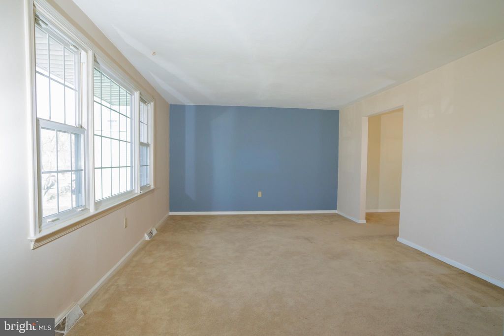 Photo of 877 LAMPLIGHT CIR, LANCASTER, PA 17601 (MLS # PALA2031896)