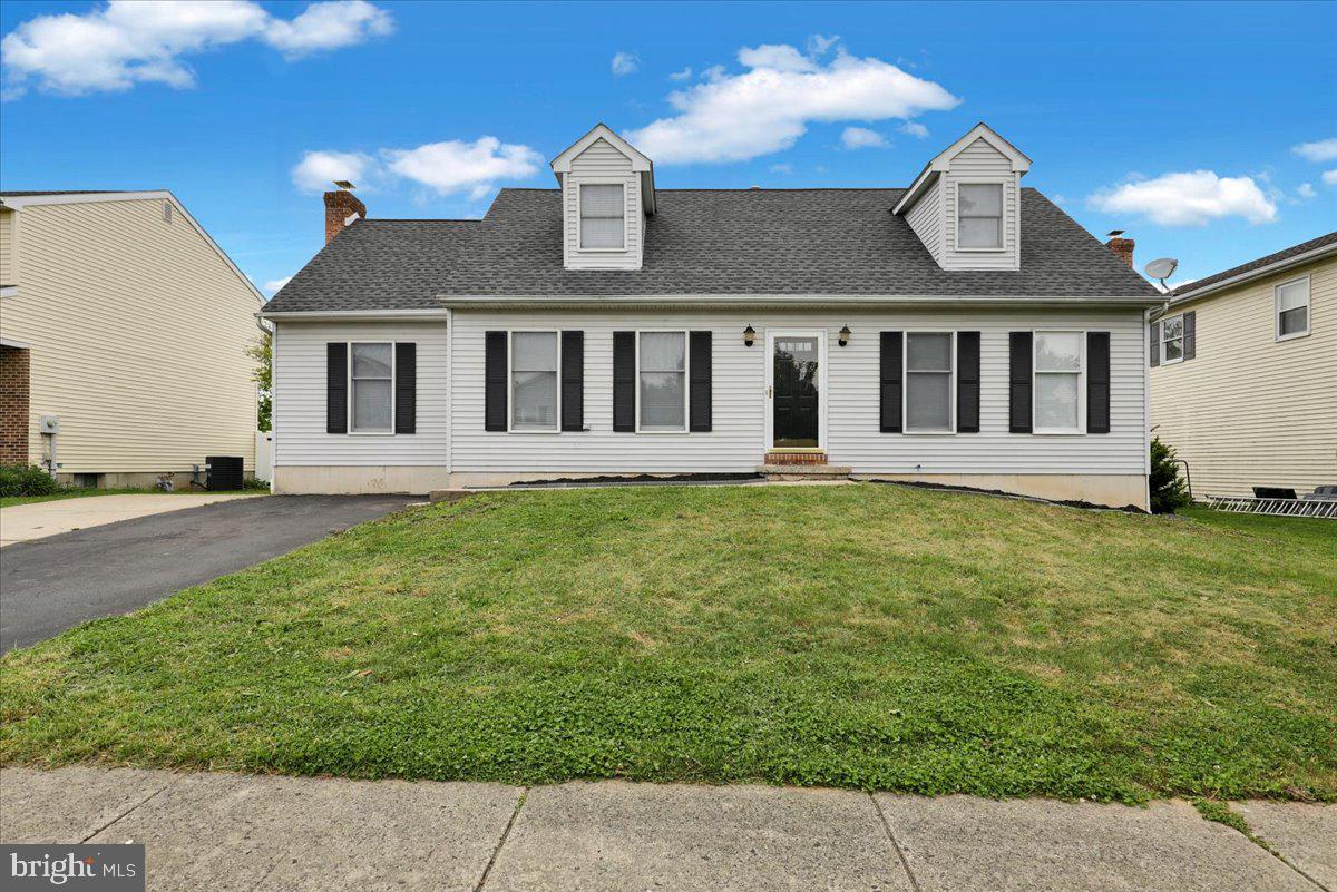 HEATHER KNOLL - Residential