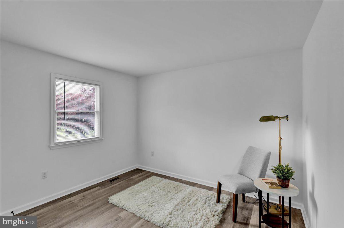 HEATHER KNOLL - Residential