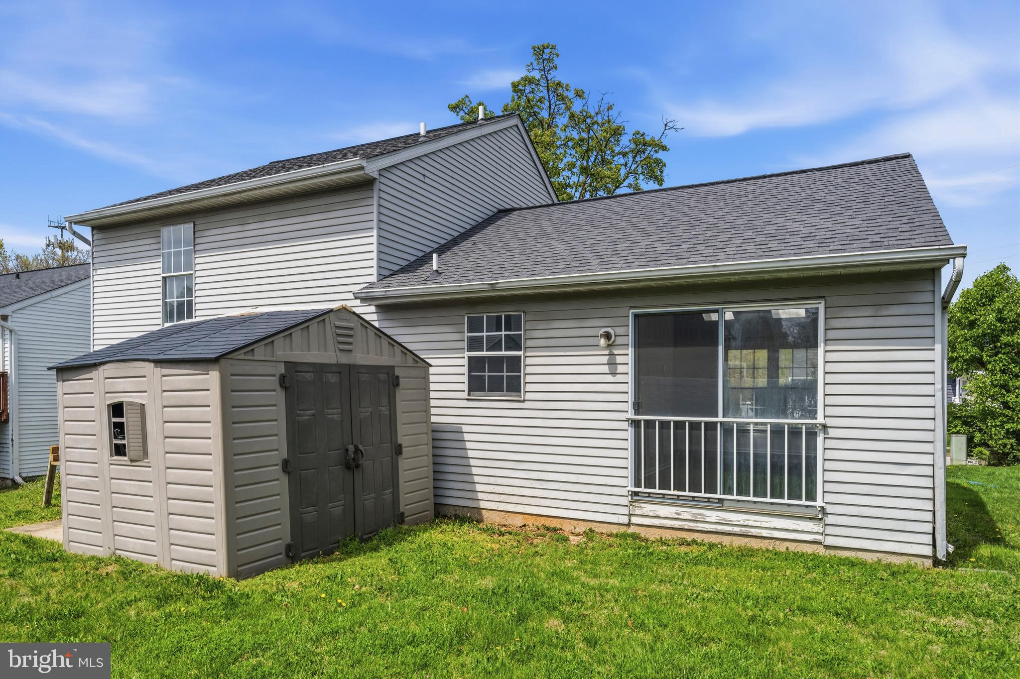 CHADWICK MANOR - Residential