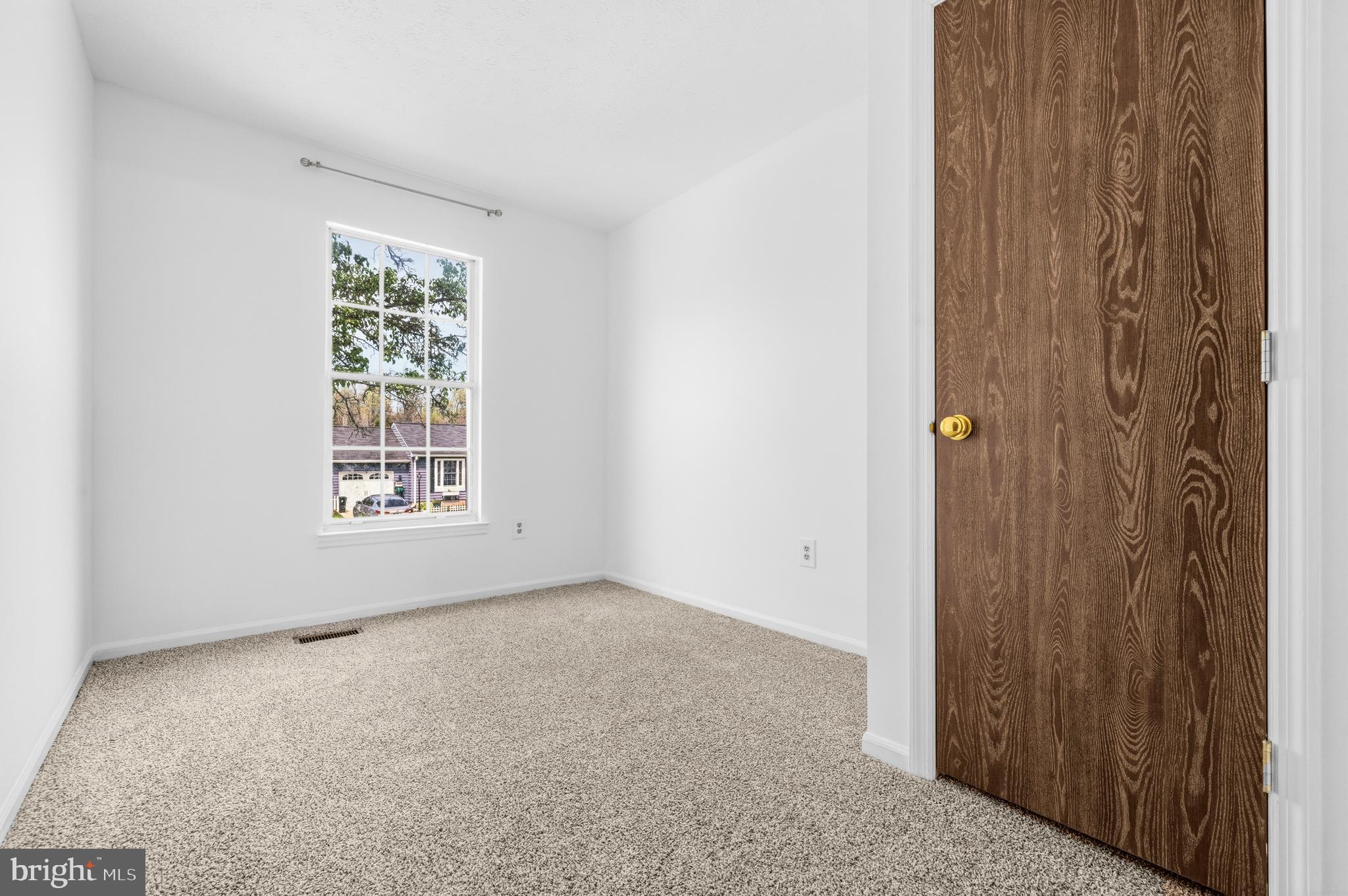 CHADWICK MANOR - Residential