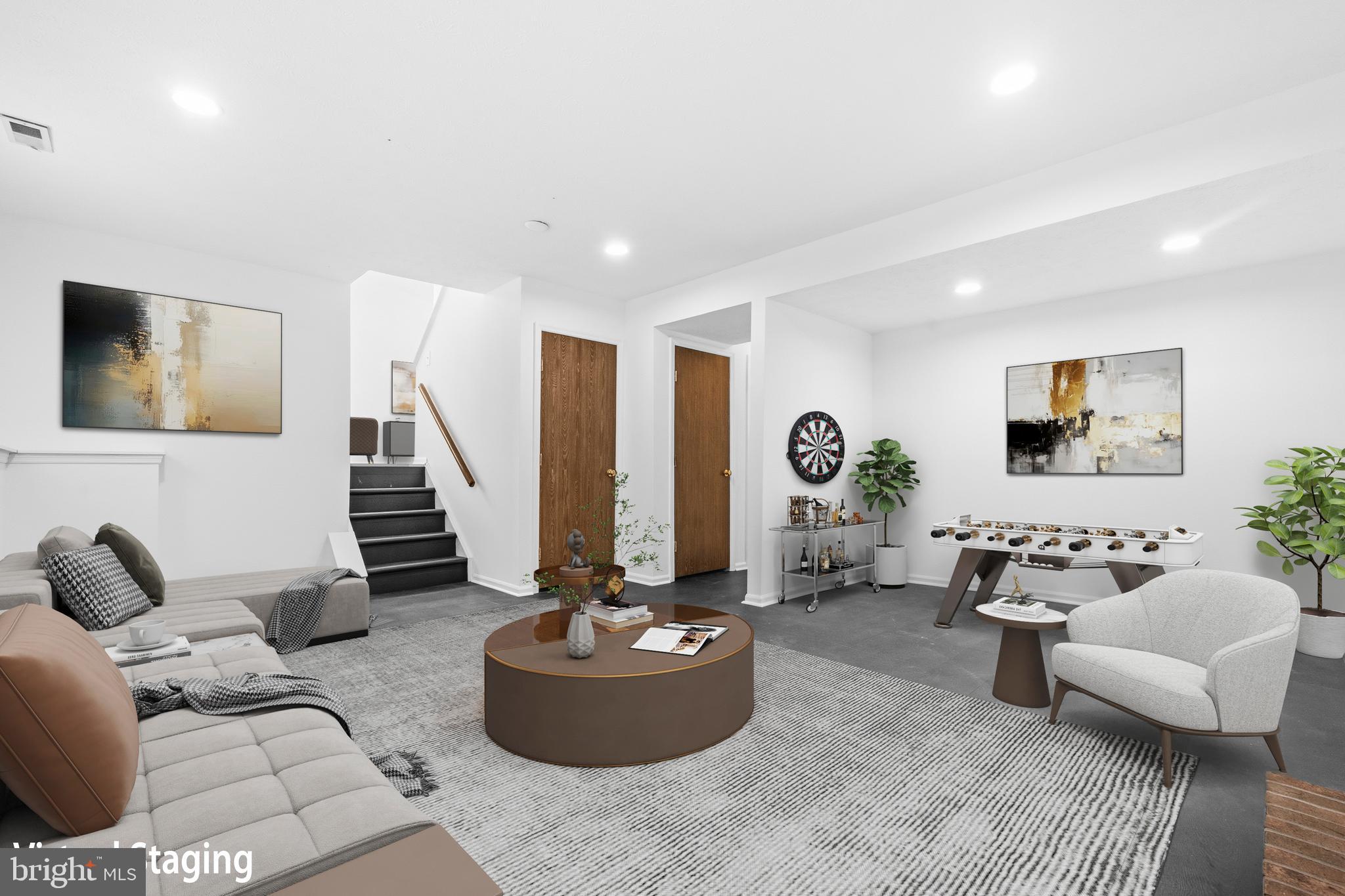 CHADWICK MANOR - Residential