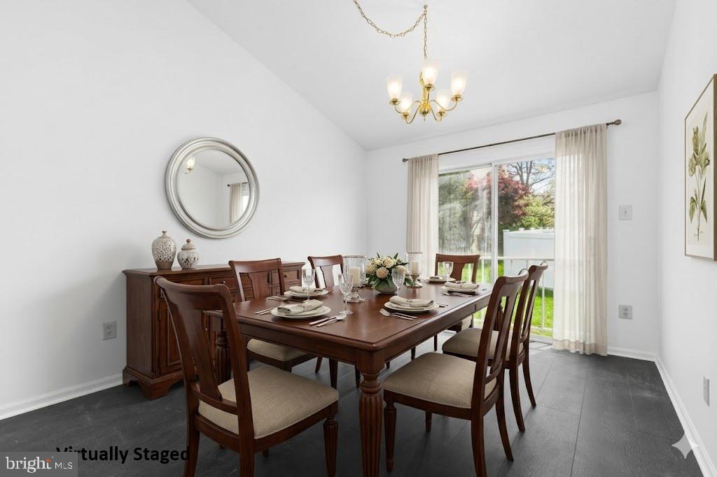 CHADWICK MANOR - Residential