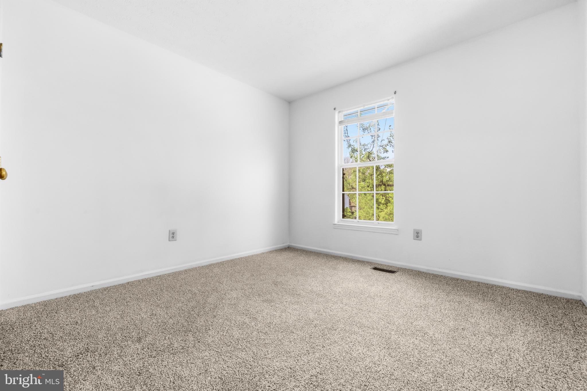 CHADWICK MANOR - Residential