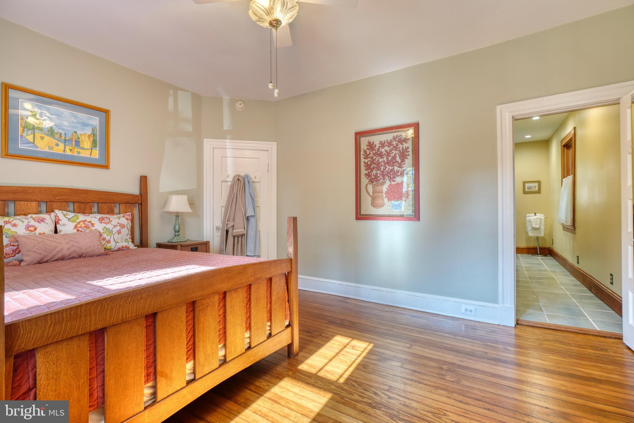 MOUNT WASHINGTON - Residential