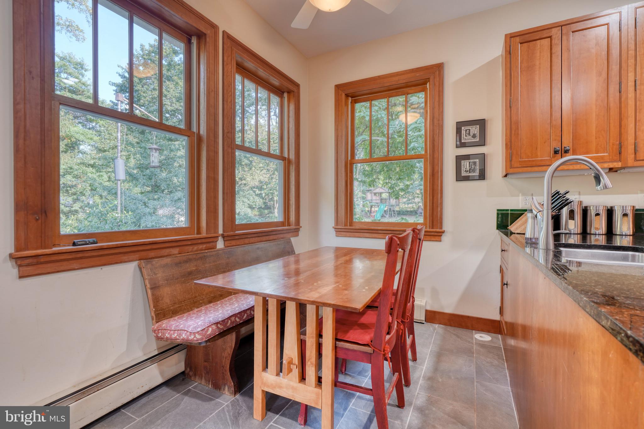 MOUNT WASHINGTON - Residential