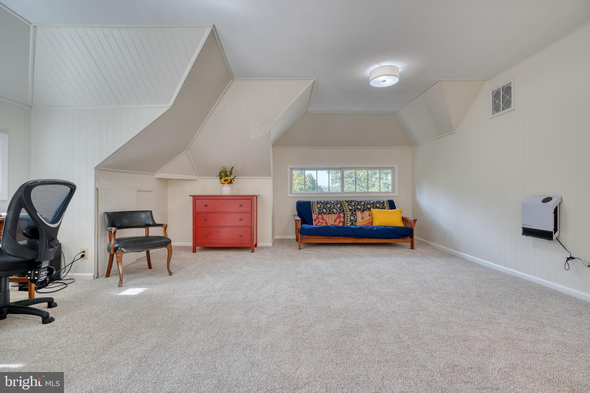 MOUNT WASHINGTON - Residential