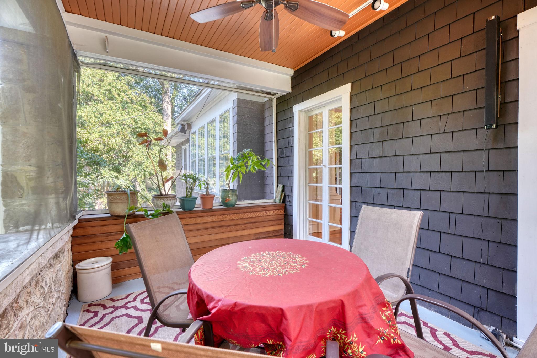 MOUNT WASHINGTON - Residential