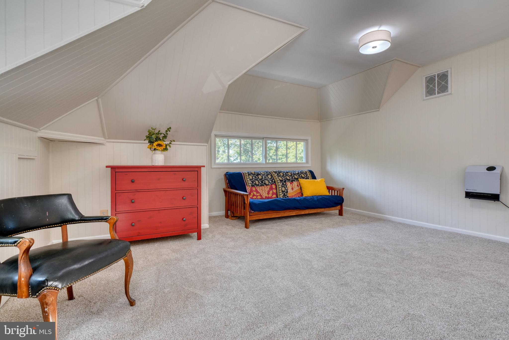 MOUNT WASHINGTON - Residential