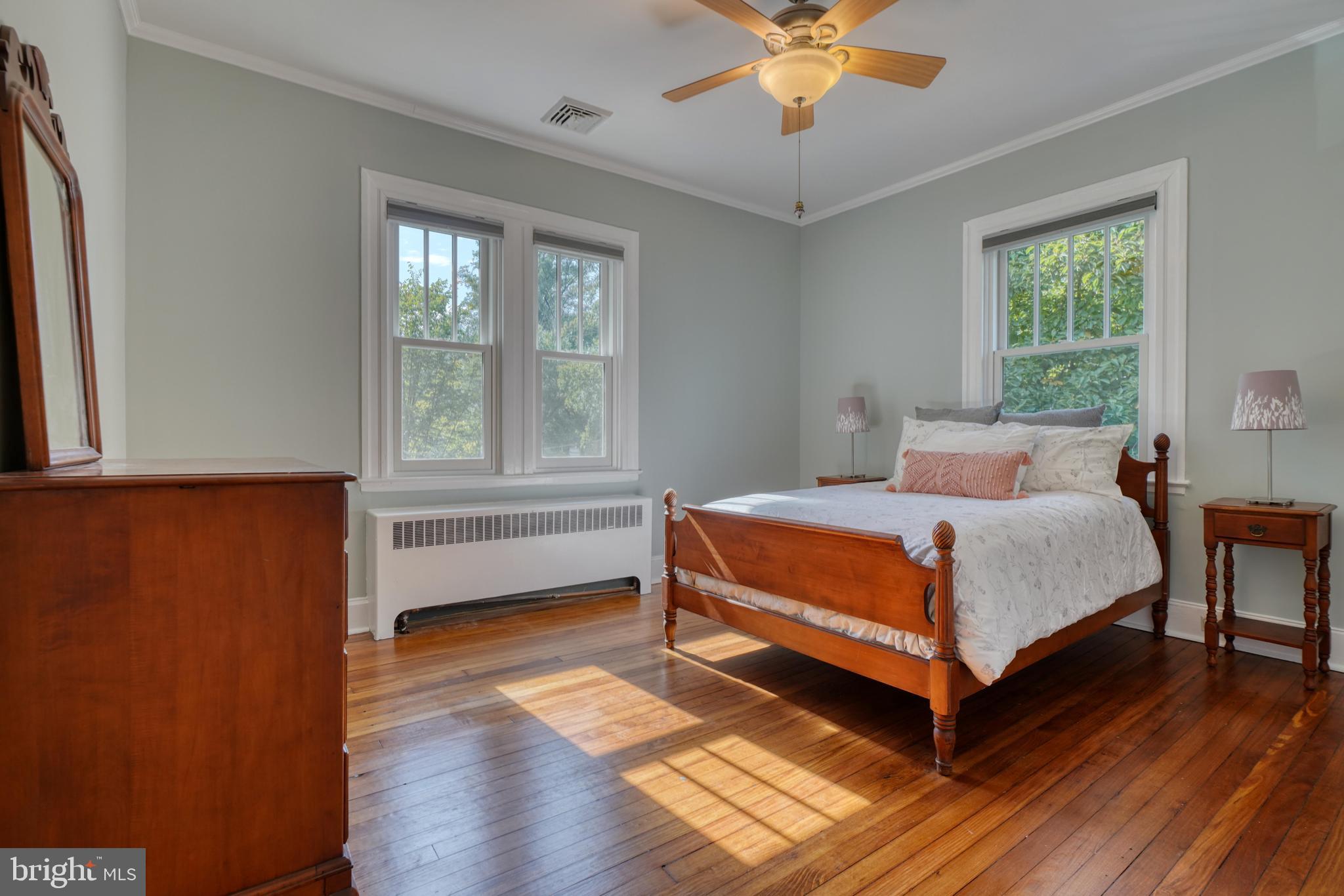 MOUNT WASHINGTON - Residential