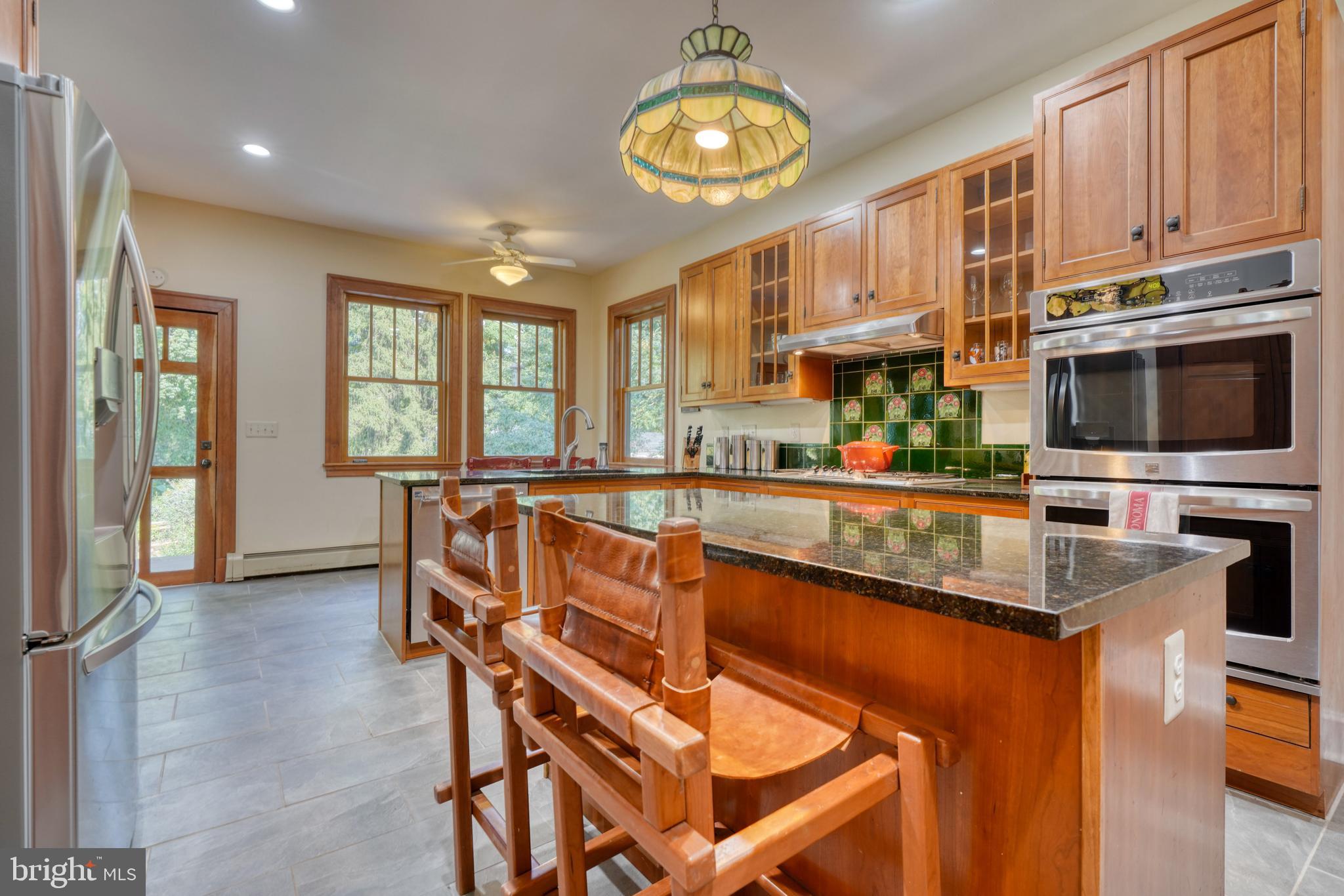 MOUNT WASHINGTON - Residential